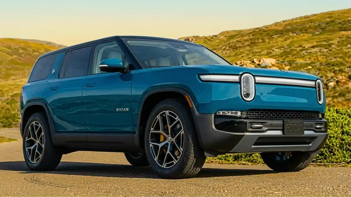 Rivian R2 Configurator