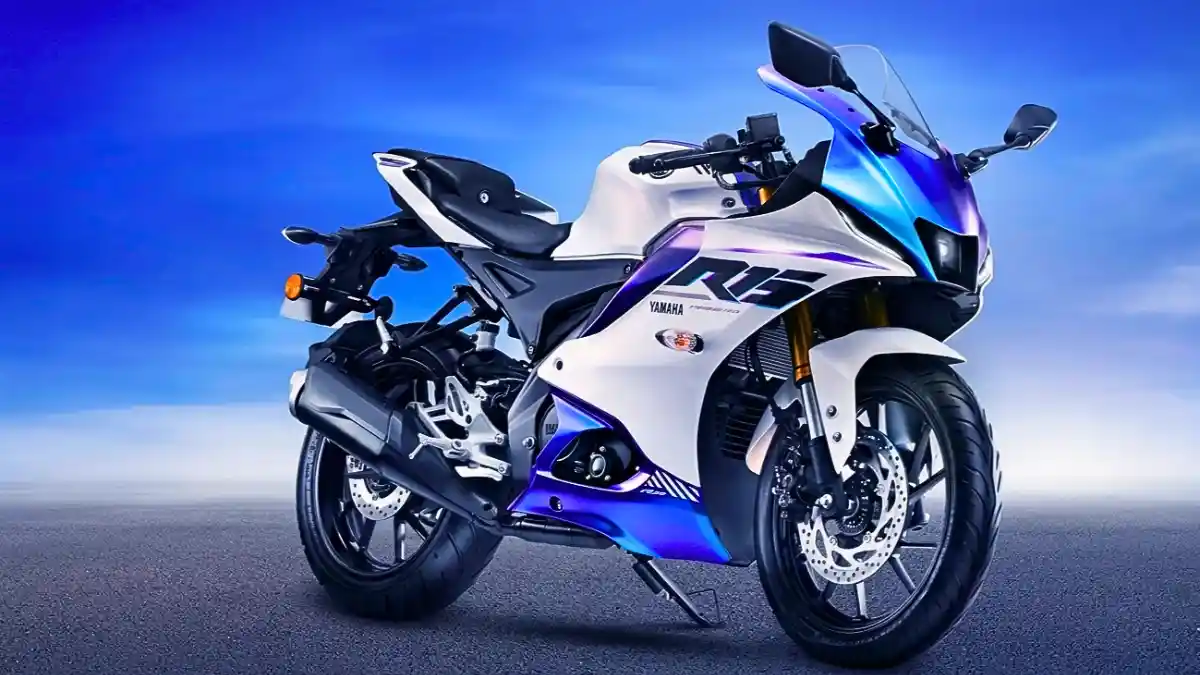 Yamaha R15 price in India